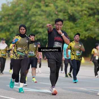 Runner Photo 6334459