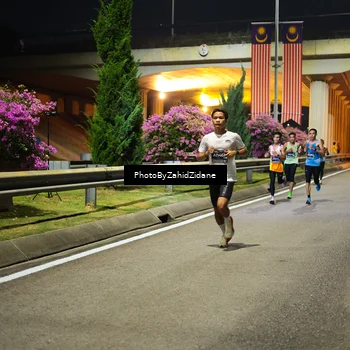 Runner Photo 6334515