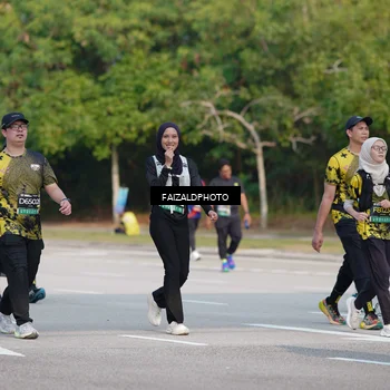 Runner Photo 6334527
