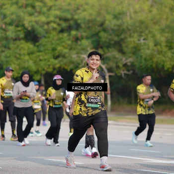 Runner Photo 6334533