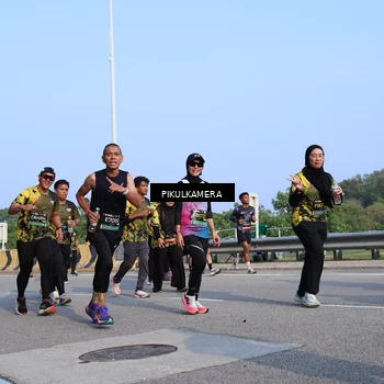 Runner Photo 6334564