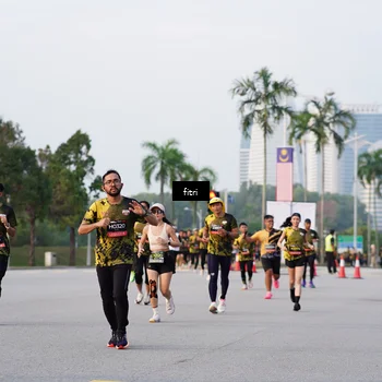 Runner Photo 6334597