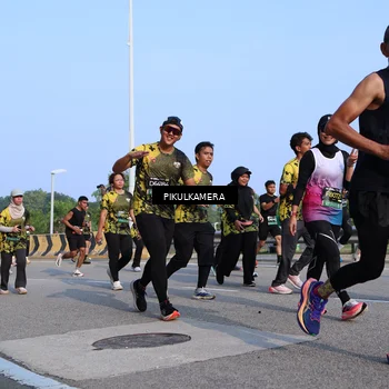 Runner Photo 6334606