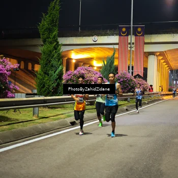 Runner Photo 6334610