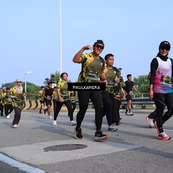 Runner Photo 6334629
