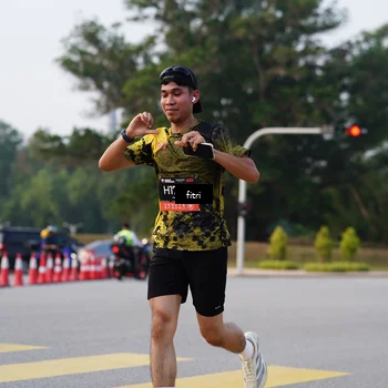 Runner Photo 6334643