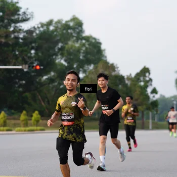 Runner Photo 6334644
