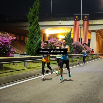 Runner Photo 6334649