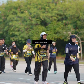 Runner Photo 6334659