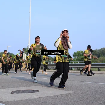 Runner Photo 6334718