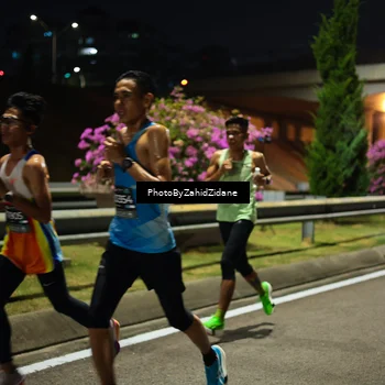 Runner Photo 6334738