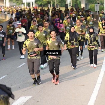 Runner Photo 6334754