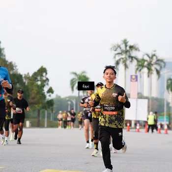 Runner Photo 6334764