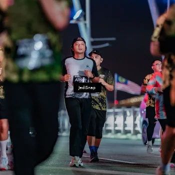 Runner Photo 6334803