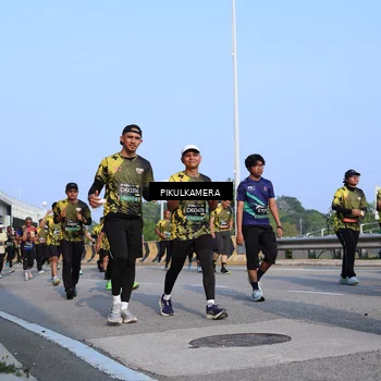 Runner Photo 6334807