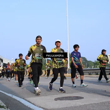 Runner Photo 6334821
