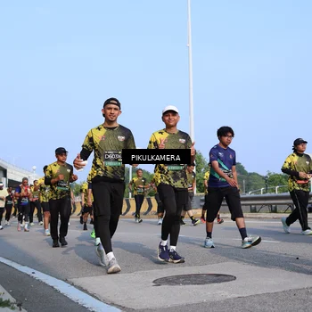 Runner Photo 6334822