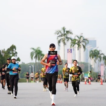 Runner Photo 6334841