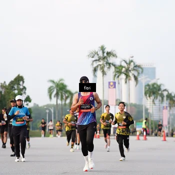 Runner Photo 6334853