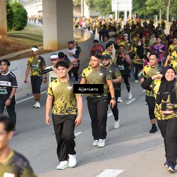 Runner Photo 6334946