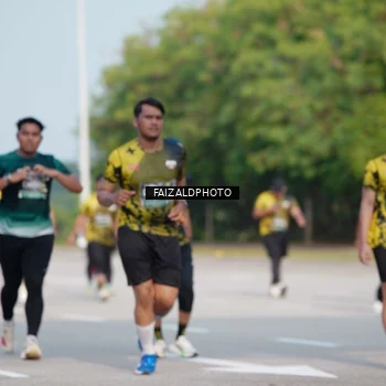 Runner Photo 6334974