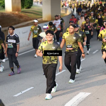 Runner Photo 6334999