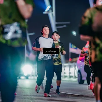 Runner Photo 6335000