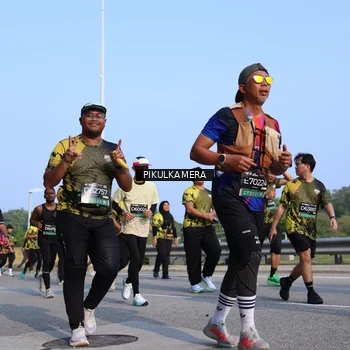 Runner Photo 6335008