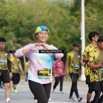 Runner Photo 6335034