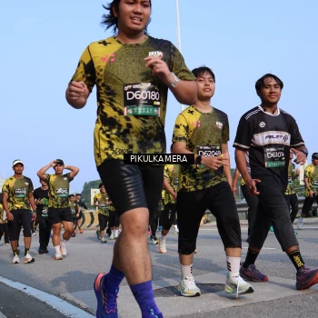 Runner Photo 6335055