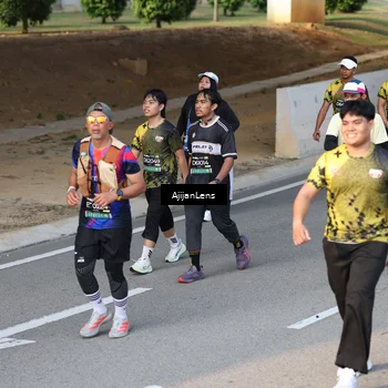 Runner Photo 6335079