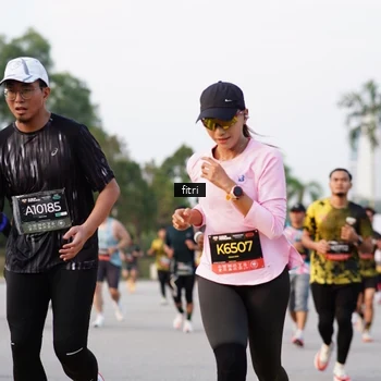 Runner Photo 6335082