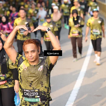 Runner Photo 6335140
