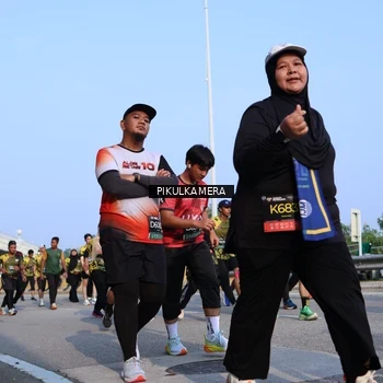Runner Photo 6335179