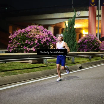 Runner Photo 6335190