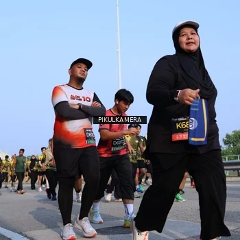 Runner Photo 6335200