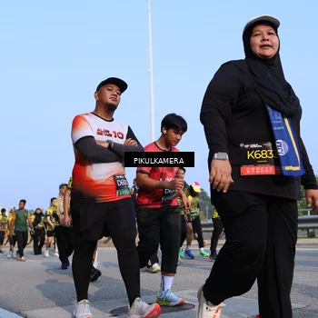 Runner Photo 6335228