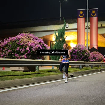 Runner Photo 6335308
