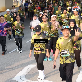 Runner Photo 6335335