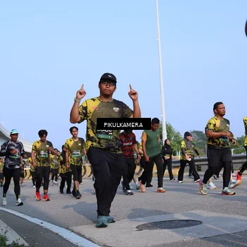 Runner Photo 6335342