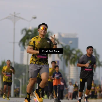 Runner Photo 6335354
