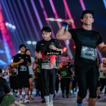 Runner Photo 6335358