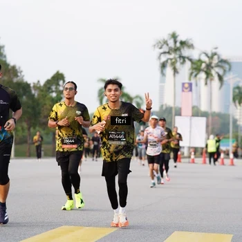 Runner Photo 6335411