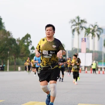 Runner Photo 6335418