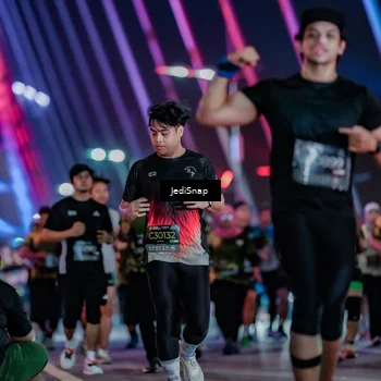 Runner Photo 6335422