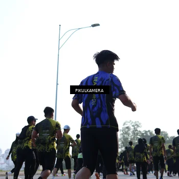 Runner Photo 6335449