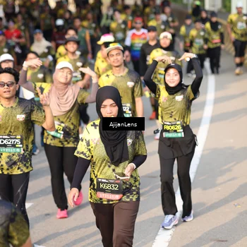 Runner Photo 6335497