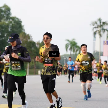 Runner Photo 6335500