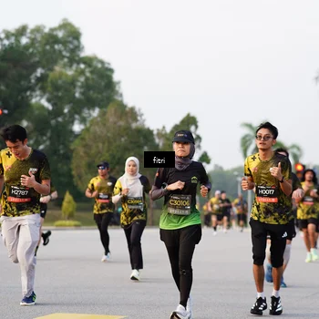 Runner Photo 6335528