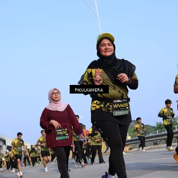 Runner Photo 6335561